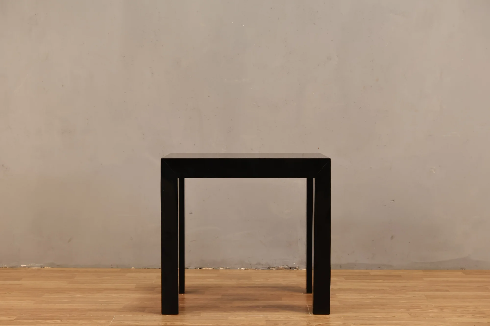 Side & End Tables